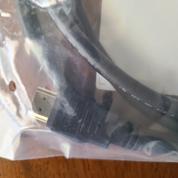 StarTech HDMI Cable HDMM6 HDMI to HDMI / Male to Male / 6 Feet/1.8 Meter New - Picture 5 of 5